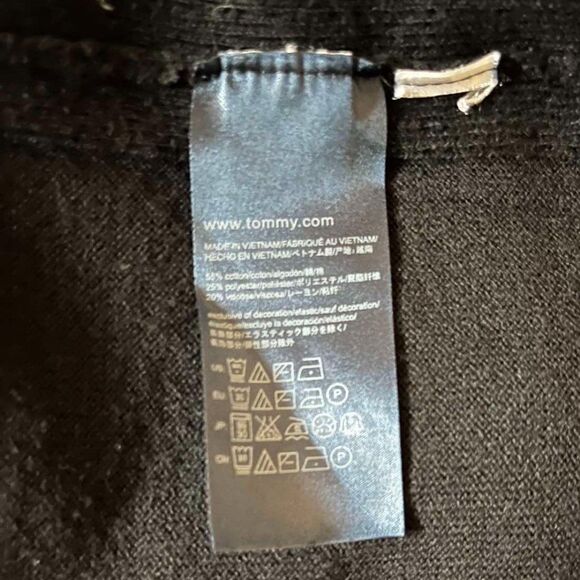 Tommy Hilfiger: Oversized Pullover Sweater, Black, X-Small - Picture 12 of 12